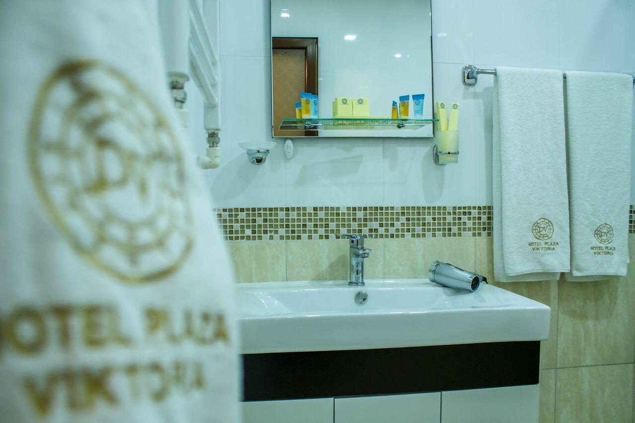 Hotel Plaza Viktoria ギュムリ エクステリア 写真